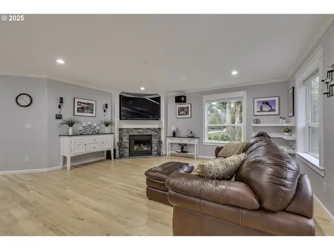 8263 SW Blake Street Tualatin OR 97062