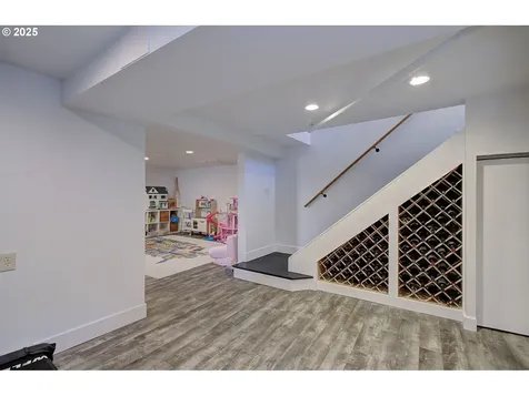 2427 NE 10th Avenue Portland OR 97212