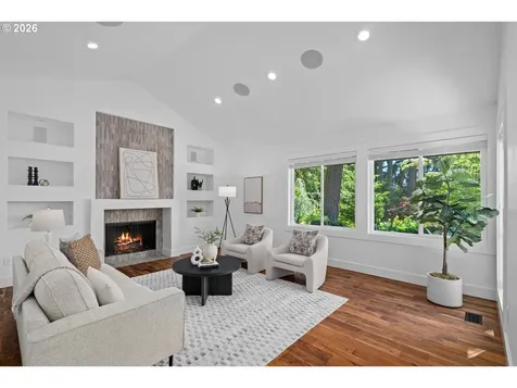 12035 NW Dumar Lane Portland OR 97229