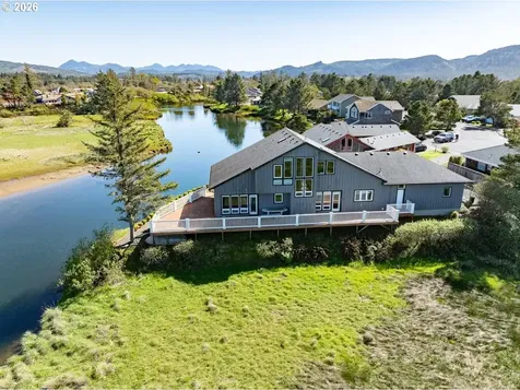 500 Farrell Court Seaside OR 97138