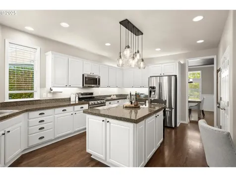 23713 SW Heron Lakes Drive Sherwood OR 97140
