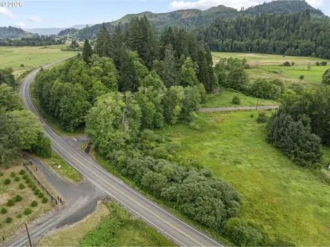 W State Route 4 Skamokawa WA 98647
