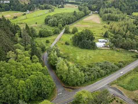 W State Route 4 Skamokawa WA 98647