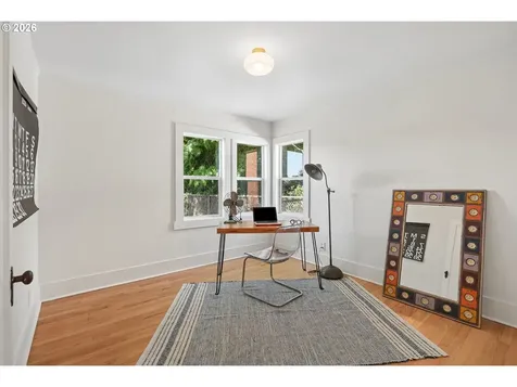 1917 NE Dekum Street Portland OR 97211