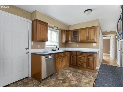 3025 Maple Street Longview WA 98632