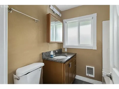 3025 Maple Street Longview WA 98632