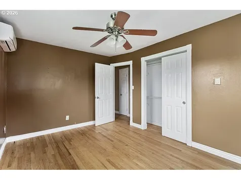 3025 Maple Street Longview WA 98632