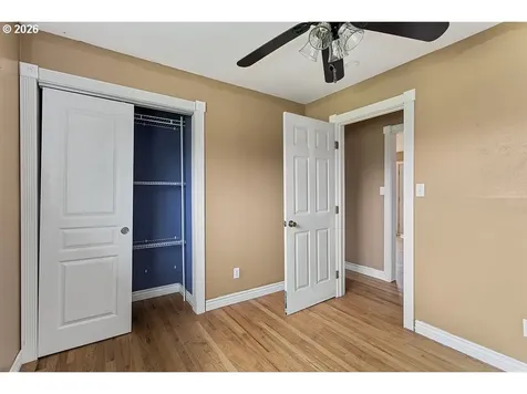 3025 Maple Street Longview WA 98632