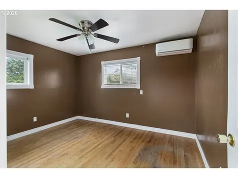 3025 Maple Street Longview WA 98632