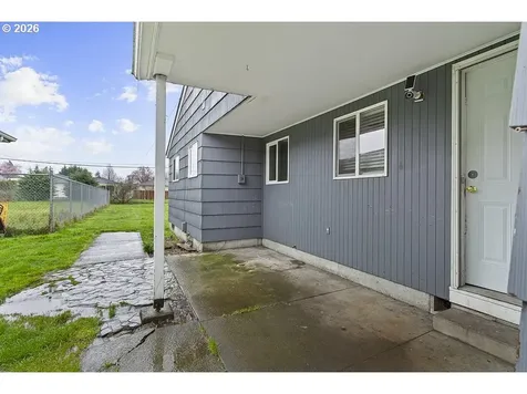 3025 Maple Street Longview WA 98632