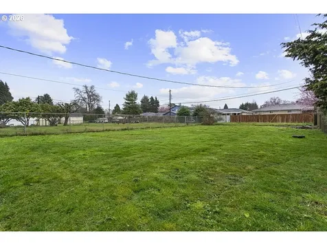 3025 Maple Street Longview WA 98632