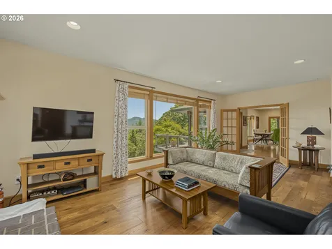 2653 NW High Heaven Road Mcminnville OR 97128