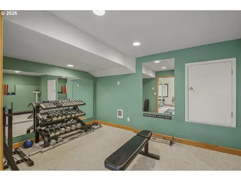 2653 NW High Heaven Road Mcminnville OR 97128