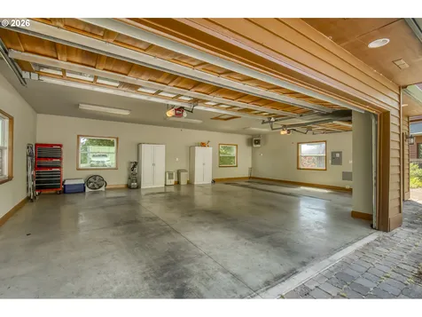 2653 NW High Heaven Road Mcminnville OR 97128