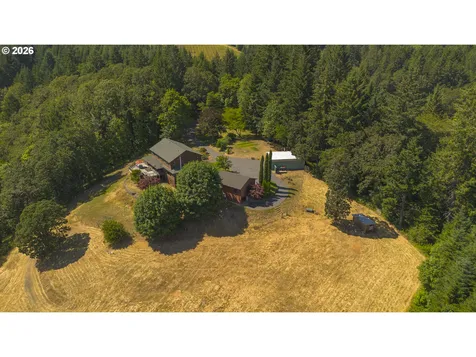 2653 NW High Heaven Road Mcminnville OR 97128