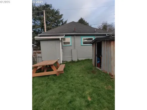 317 N Beacon Street Rockaway Beach OR 97136