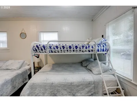 317 N Beacon Street Rockaway Beach OR 97136