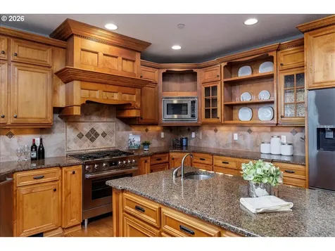 8547 SE Constance Drive Happy Valley OR 97086