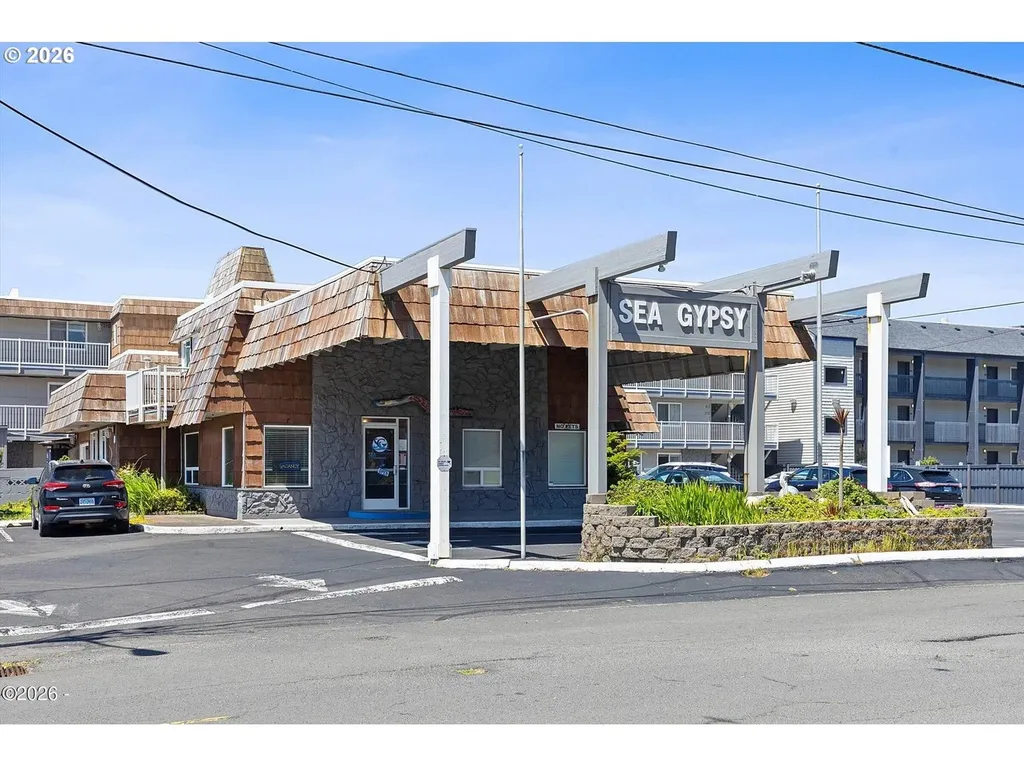 145 NW Inlet Avenue Lincoln City OR 97367