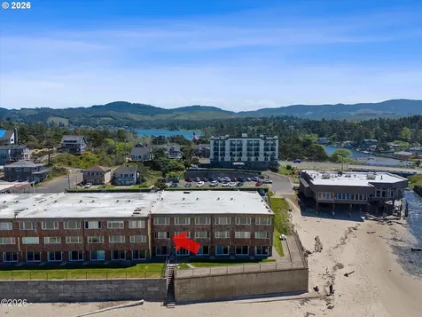145 NW Inlet Avenue Lincoln City OR 97367