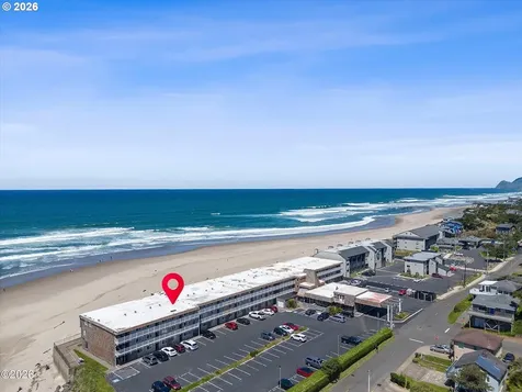 145 NW Inlet Avenue Lincoln City OR 97367