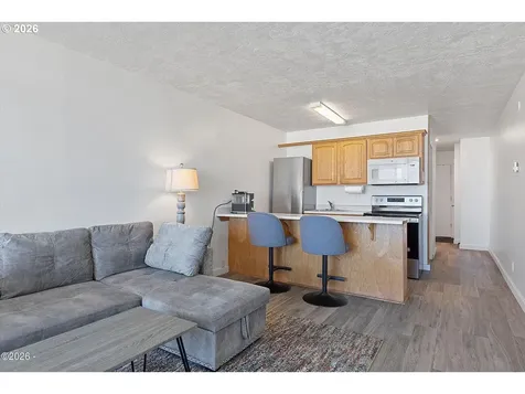 145 NW Inlet Avenue Lincoln City OR 97367