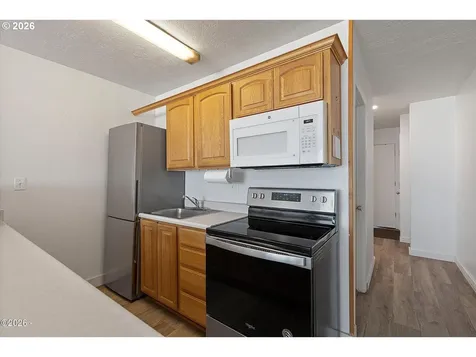 145 NW Inlet Avenue Lincoln City OR 97367