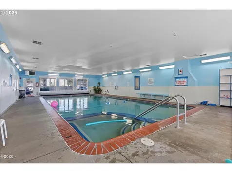 145 NW Inlet Avenue Lincoln City OR 97367