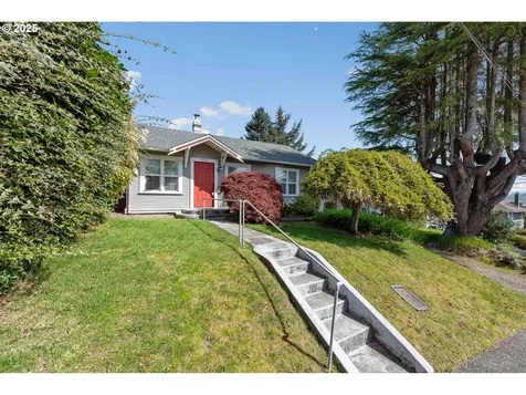 570 Ingersoll Street Coos Bay OR 97420