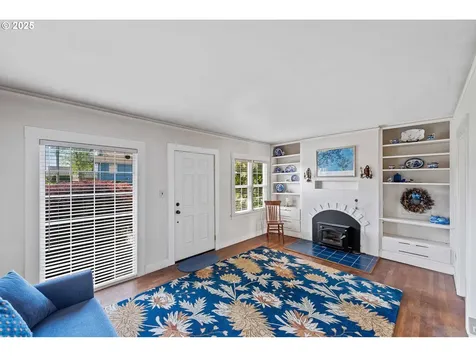 570 Ingersoll Street Coos Bay OR 97420