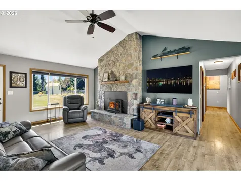 17623 S Windy City Road Mulino OR 97042