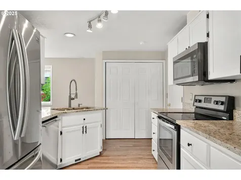 110 Wilshire Way Kelso WA 98626