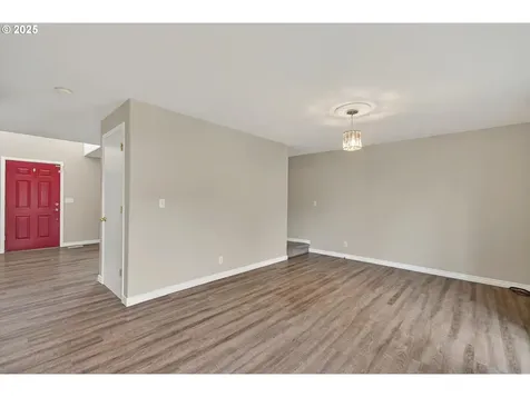 110 Wilshire Way Kelso WA 98626
