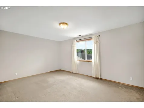110 Wilshire Way Kelso WA 98626