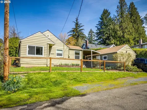 4407 SW Marigold Street Portland OR 97219