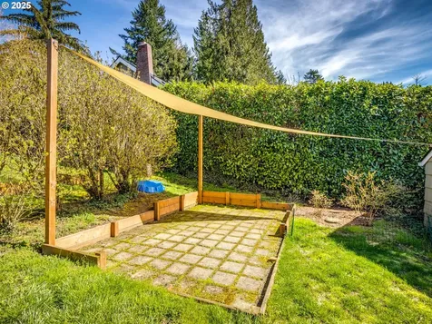 4407 SW Marigold Street Portland OR 97219