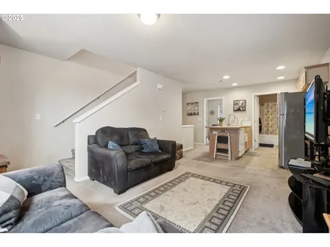 6129 NE 14th Court Vancouver WA 98665