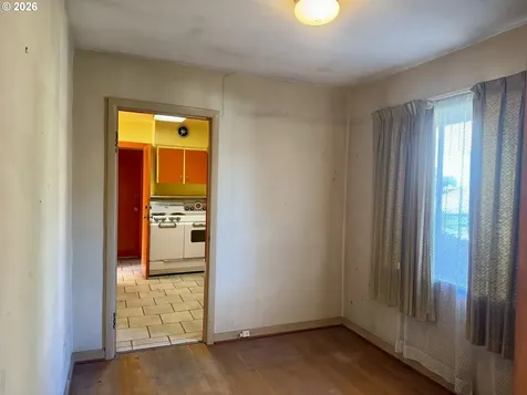 4314 SE Crystal Springs Boulevard SE Portland OR 97206
