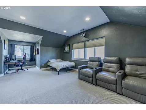 2409 Crowther Drive Eugene OR 97404