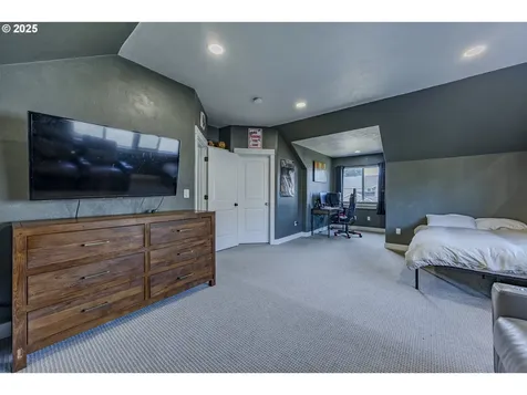 2409 Crowther Drive Eugene OR 97404