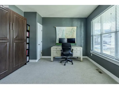 2409 Crowther Drive Eugene OR 97404