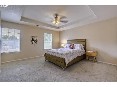 780 NE 64th Place Hillsboro OR 97124