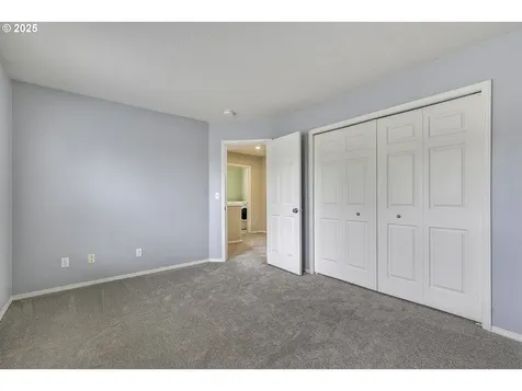 780 NE 64th Place Hillsboro OR 97124