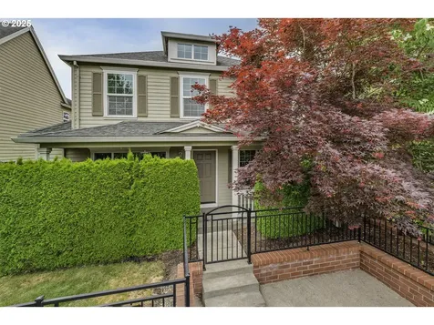 780 NE 64th Place Hillsboro OR 97124