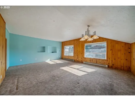 35800 7th (Hwy 101) Street Nehalem OR 97131