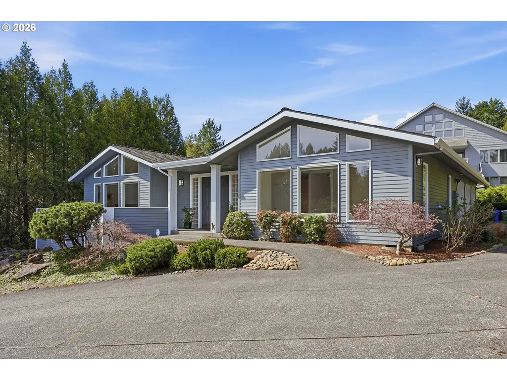 1611 SW Dickinson Lane Portland OR 97219