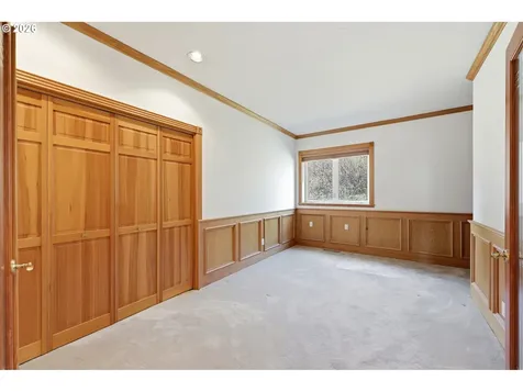 1611 SW Dickinson Lane Portland OR 97219
