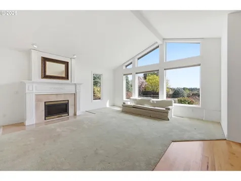 1611 SW Dickinson Lane Portland OR 97219