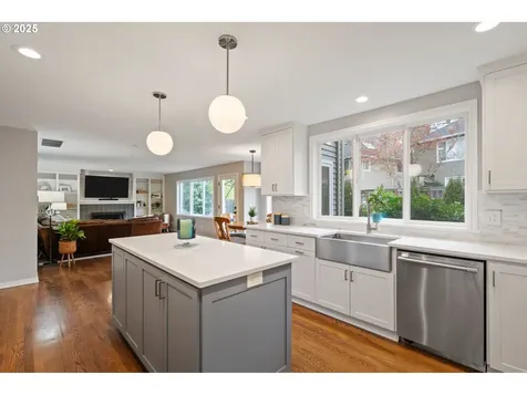 14153 Edenberry Drive Lake Oswego OR 97035