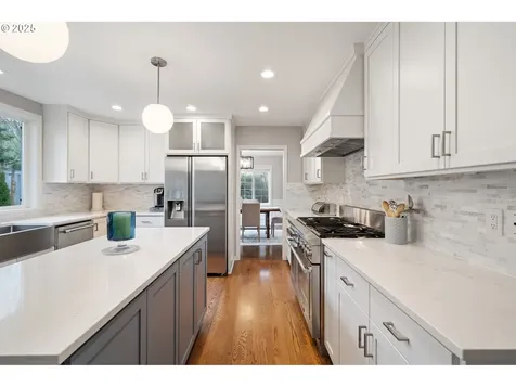 14153 Edenberry Drive Lake Oswego OR 97035